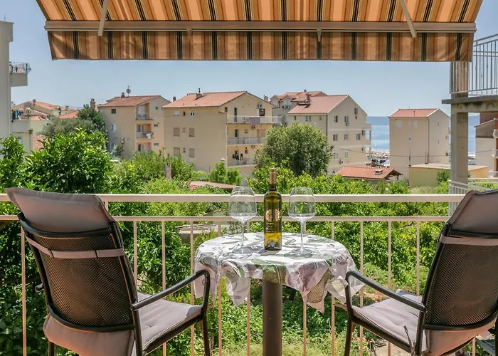 Ana Boric アパート