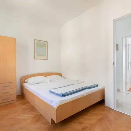 Ana Boric Apartman *